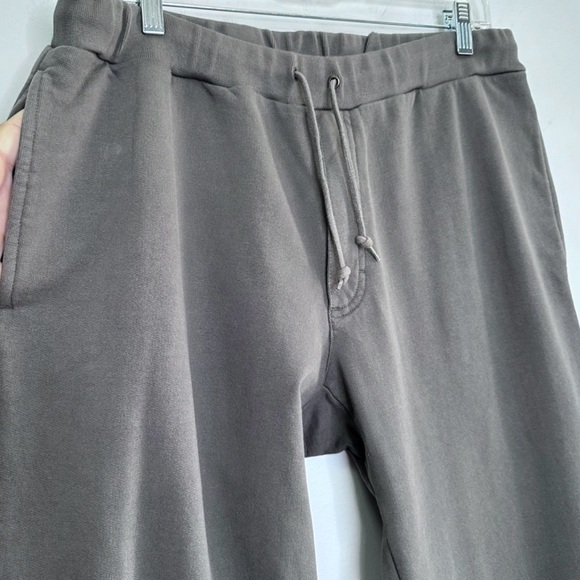 DULUTH TRADING CO Heavyweight Sweatpants Zip Pockets Medium - Picture 6 of 13